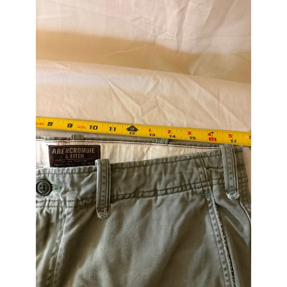 Abercrombie & Fitch Cargo Shorts Mens 33 Green Cotton Distressed
